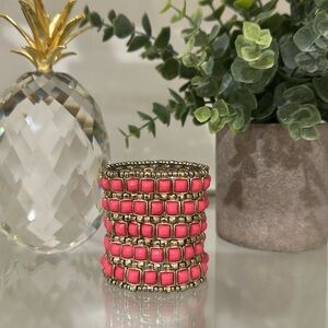 Cache pink stretchy bracelet